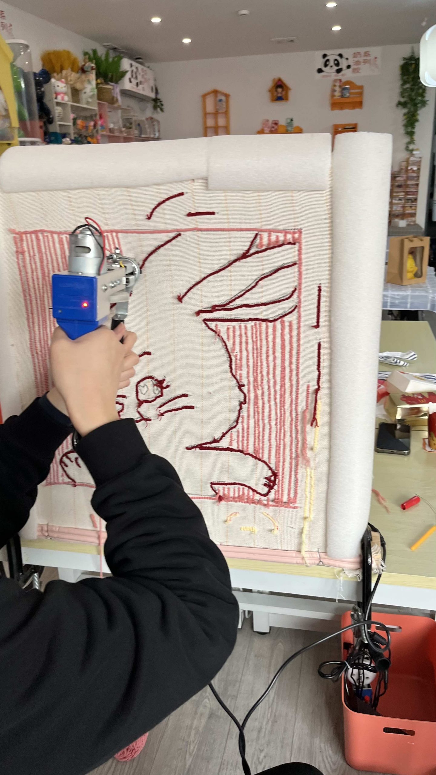 兔年主题tufting初体验-好玩的手工DIY团建
